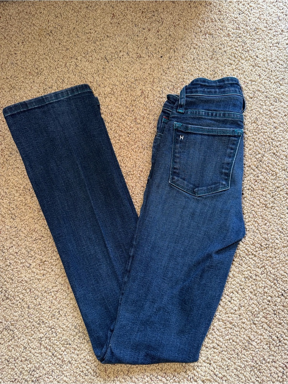 Women's HAALA straight leg  Jeans in Dark Blue
